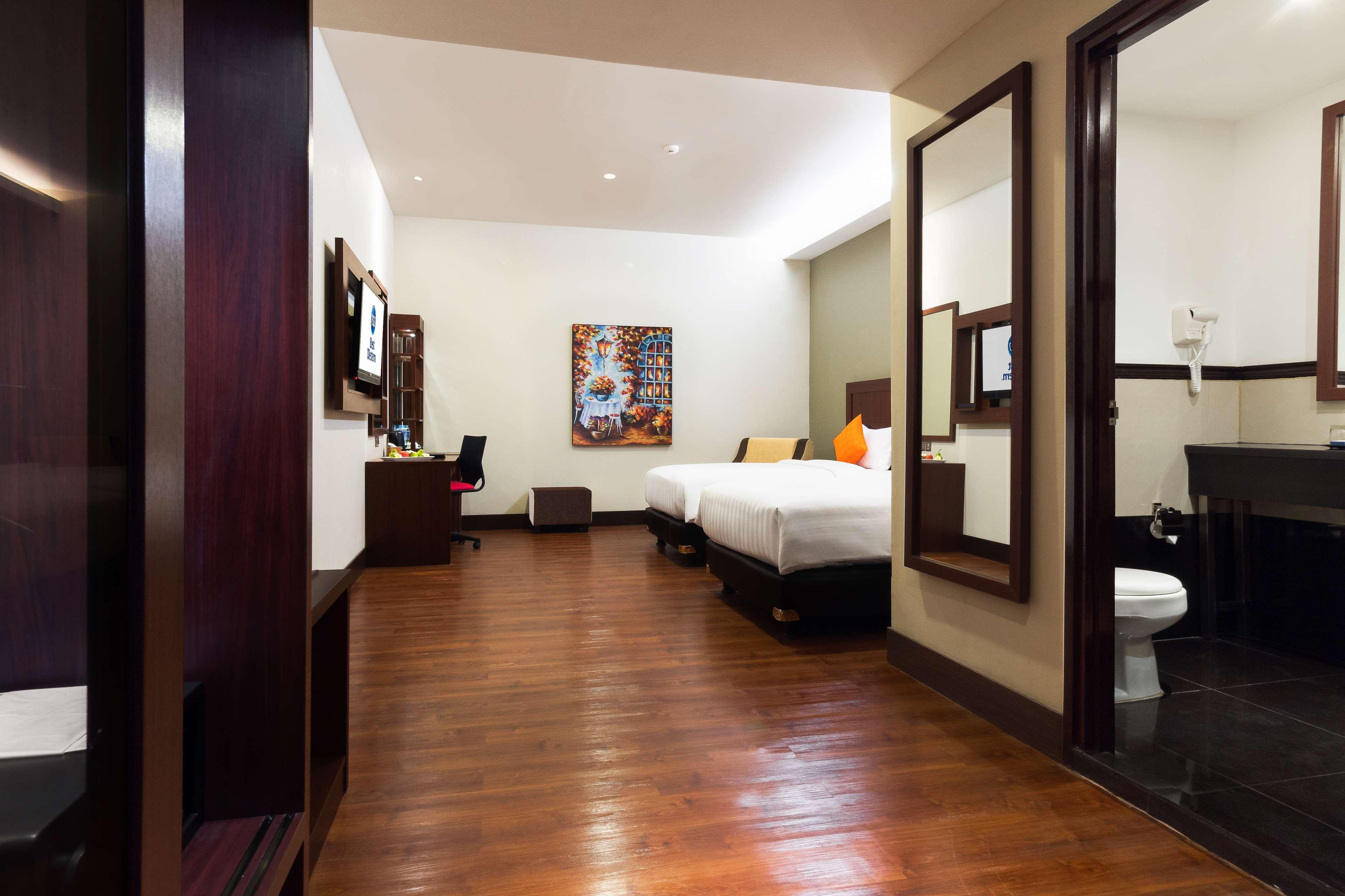 Best Western Plus Taft Inn Ngoại thất bức ảnh